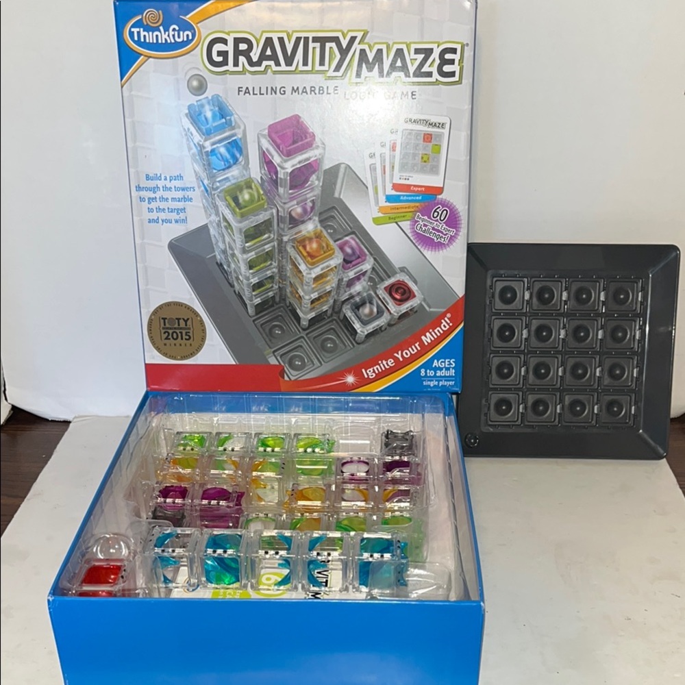 ThinkFun Gravity Maze Falling Marble Logic Game
